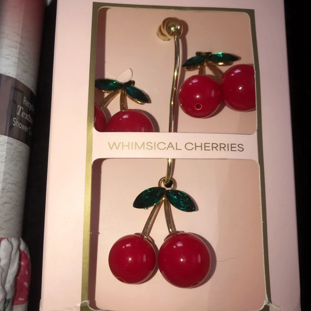 🍓🍒 Cherry & Strawberry  Textural Shower Curtain w/ cherry hooks